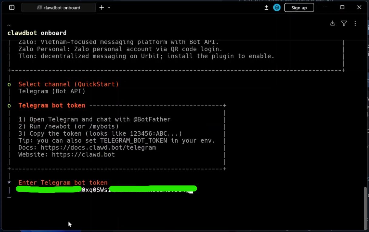 Повідомлення від BotFather з API токеном створеного бота.