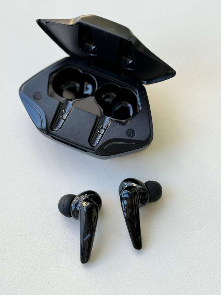 Навушники TWS G-11 - фото 1 Навушники TWS G-11 - фото 1