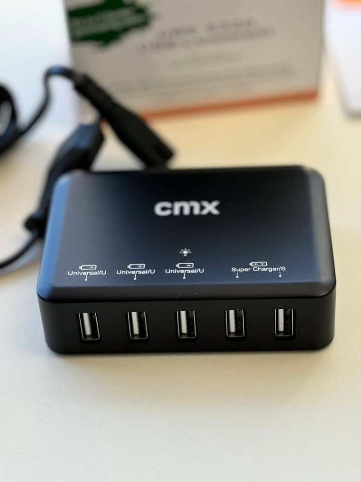 Адаптер живлення CMX UWC 5320 - фото 1