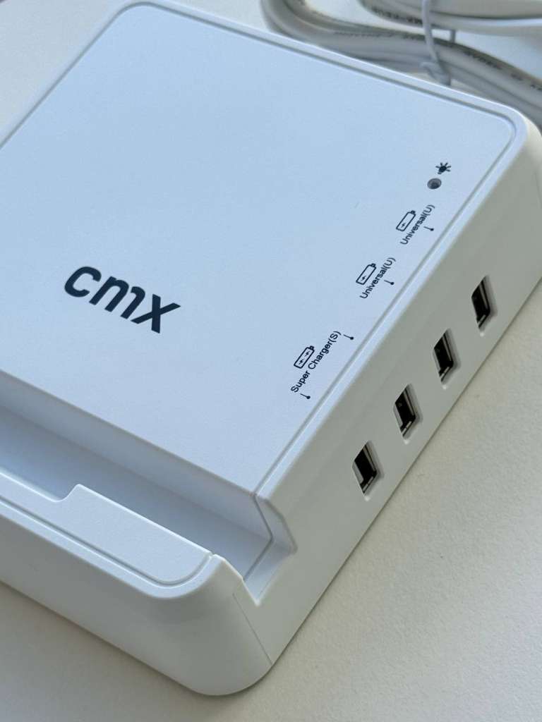 Адаптер живлення CMX UWC 5330 - фото 4 Адаптер живлення CMX UWC 5330 - фото 4