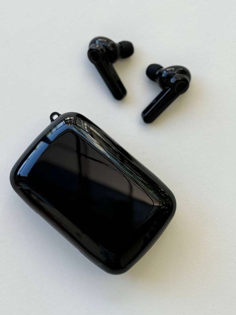 Навушники NEWEST M19 (знижений в ціні) - фото 4 Навушники NEWEST M19 (знижений в ціні) - фото 4