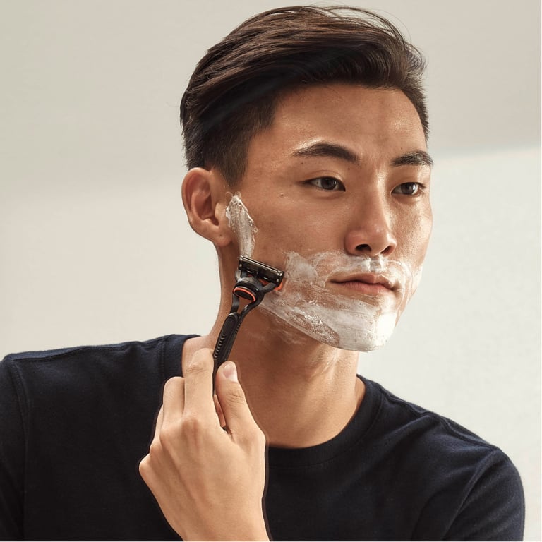 Бритва Gillette Fusion5 з 2 змінними картриджами (7702018874125/7702018866946) - фото 5