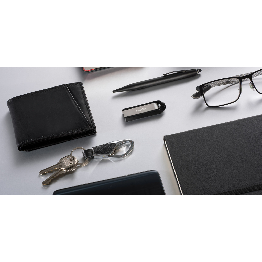 USB флеш накопичувач SanDisk 128GB Extreme Go USB 3.2 (SDCZ810-128G-G46) - фото 6 USB флеш накопичувач SanDisk 128GB Extreme Go USB 3.2 (SDCZ810-128G-G46) - фото 6