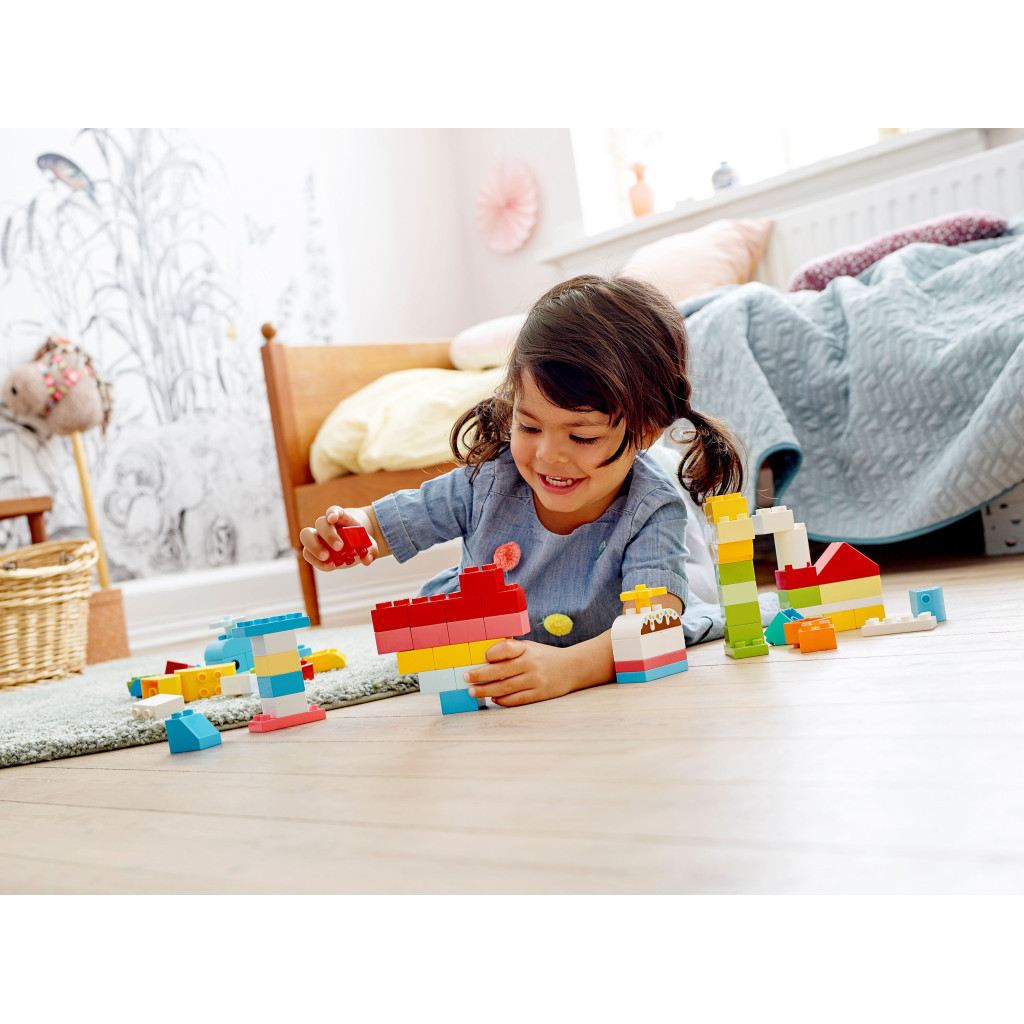 Конструктор LEGO DUPLO Коробка-серце (10909) - фото 4 Конструктор LEGO DUPLO Коробка-серце (10909) - фото 4