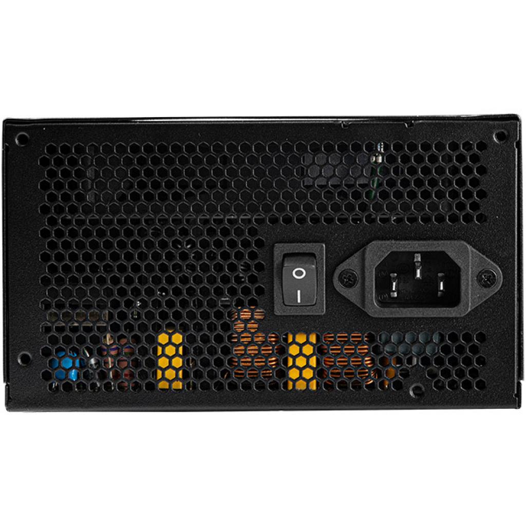 Блок живлення Chieftronic 650W PowerUP Gold (GPX-650FC) - фото 5 Блок живлення Chieftronic 650W PowerUP Gold (GPX-650FC) - фото 5