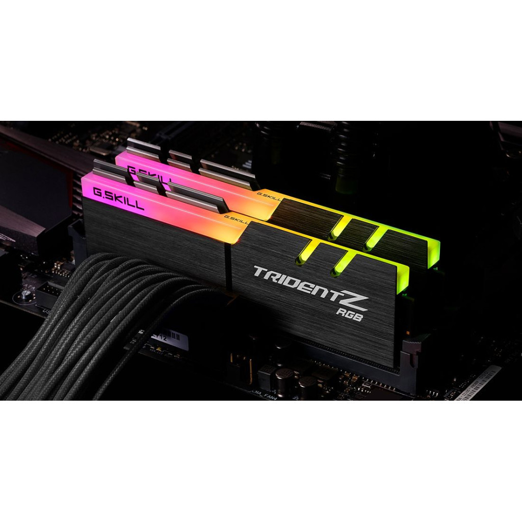 Модуль пам'яті для комп'ютера DDR4 16GB (2x8GB) 3600 MHz Trident Z RGB G.Skill (F4-3600C18D-16GTZRX) - фото 4 Модуль пам'яті для комп'ютера DDR4 16GB (2x8GB) 3600 MHz Trident Z RGB G.Skill (F4-3600C18D-16GTZRX) - фото 4