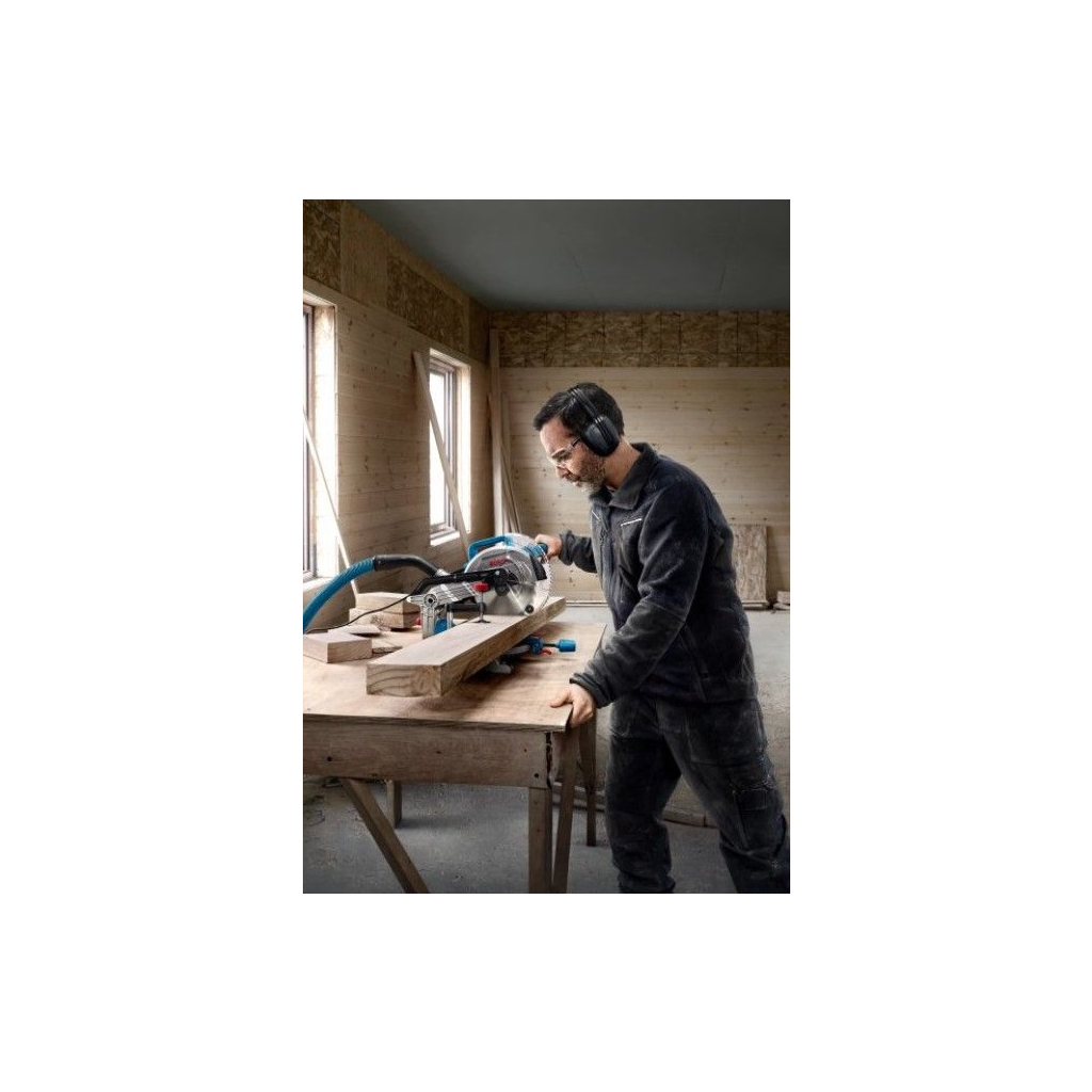 Торцювальна пила Bosch GCM 216 (0.601.B33.000) - фото 6 Торцювальна пила Bosch GCM 216 (0.601.B33.000) - фото 6