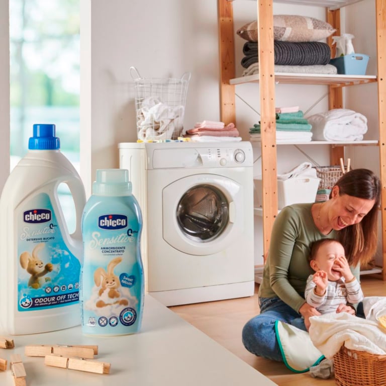 Кондиціонер для білизни Chicco Sensitive Sweet Talcum пом'якшувач тканин 750 мл (8058664103126) - фото 2