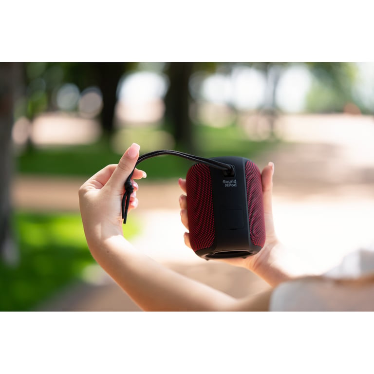 Акустична система 2E SoundXPod TWS MP3 Wireless Waterproof Red (2E-BSSXPWRD) - фото 3