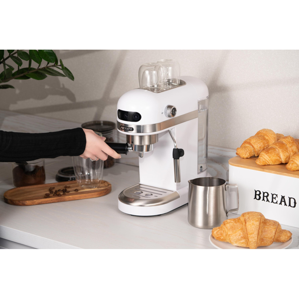 Ріжкова кавоварка еспресо Ardesto YCM-E1500 - фото 5 Ріжкова кавоварка еспресо Ardesto YCM-E1500 - фото 5