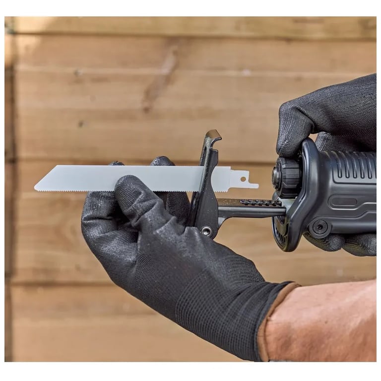 Шабельна пила Black&Decker BES301 - фото 9