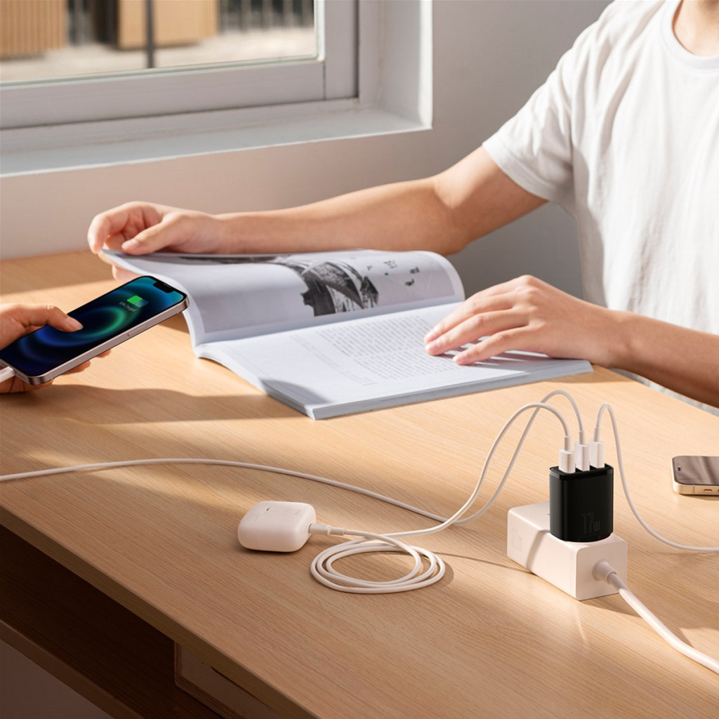 Зарядний пристрій Baseus Compact Charger 3U Black (CCXJ020101) - фото 8 Зарядний пристрій Baseus Compact Charger 3U Black (CCXJ020101) - фото 8