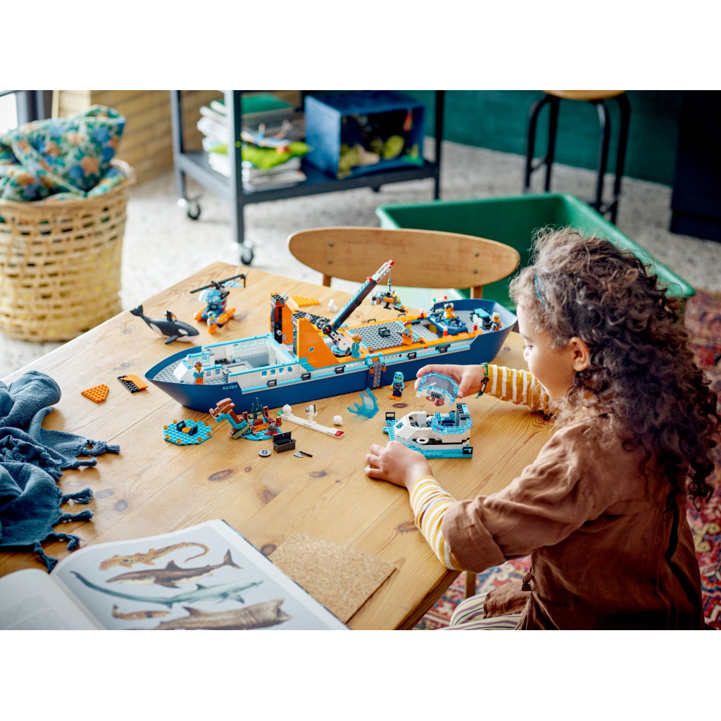 Конструктор LEGO City Арктичний дослідницький корабель 815 деталей (60368) - фото 12 Конструктор LEGO City Арктичний дослідницький корабель 815 деталей (60368) - фото 12