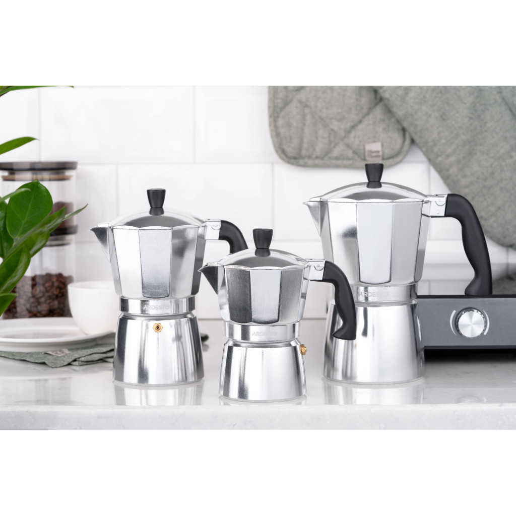 Гейзерна кавоварка Ardesto Gemini Cremona 6 чашок (AR0806AG) - фото 5 Гейзерна кавоварка Ardesto Gemini Cremona 6 чашок (AR0806AG) - фото 5