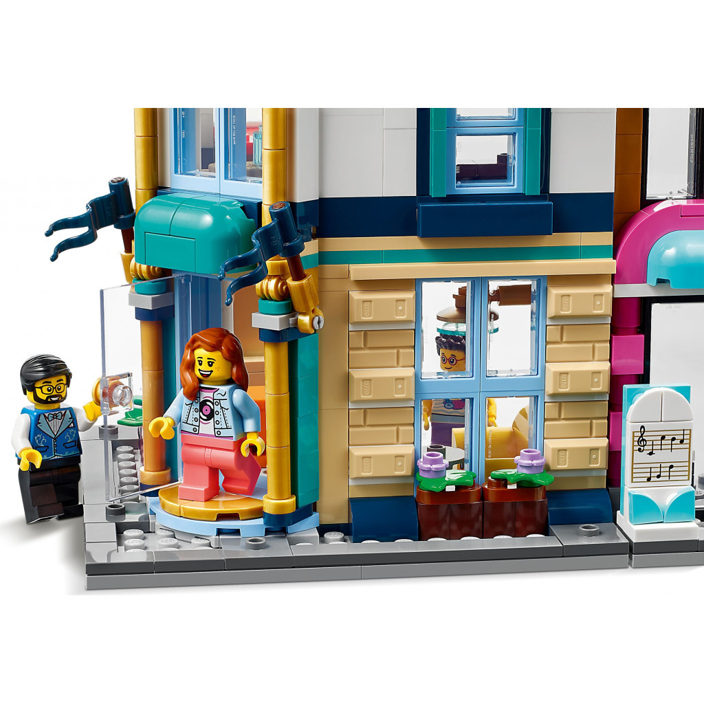 Конструктор LEGO Creator Центральна вулиця 1459 деталей (31141) - фото 11 Конструктор LEGO Creator Центральна вулиця 1459 деталей (31141) - фото 11