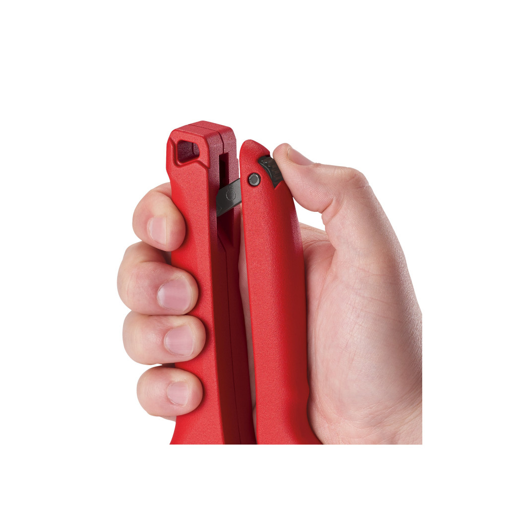 Труборіз Milwaukee для ПВХ труб до 60мм з храповим механізмом (4932464173) - фото 4 Труборіз Milwaukee для ПВХ труб до 60мм з храповим механізмом (4932464173) - фото 4