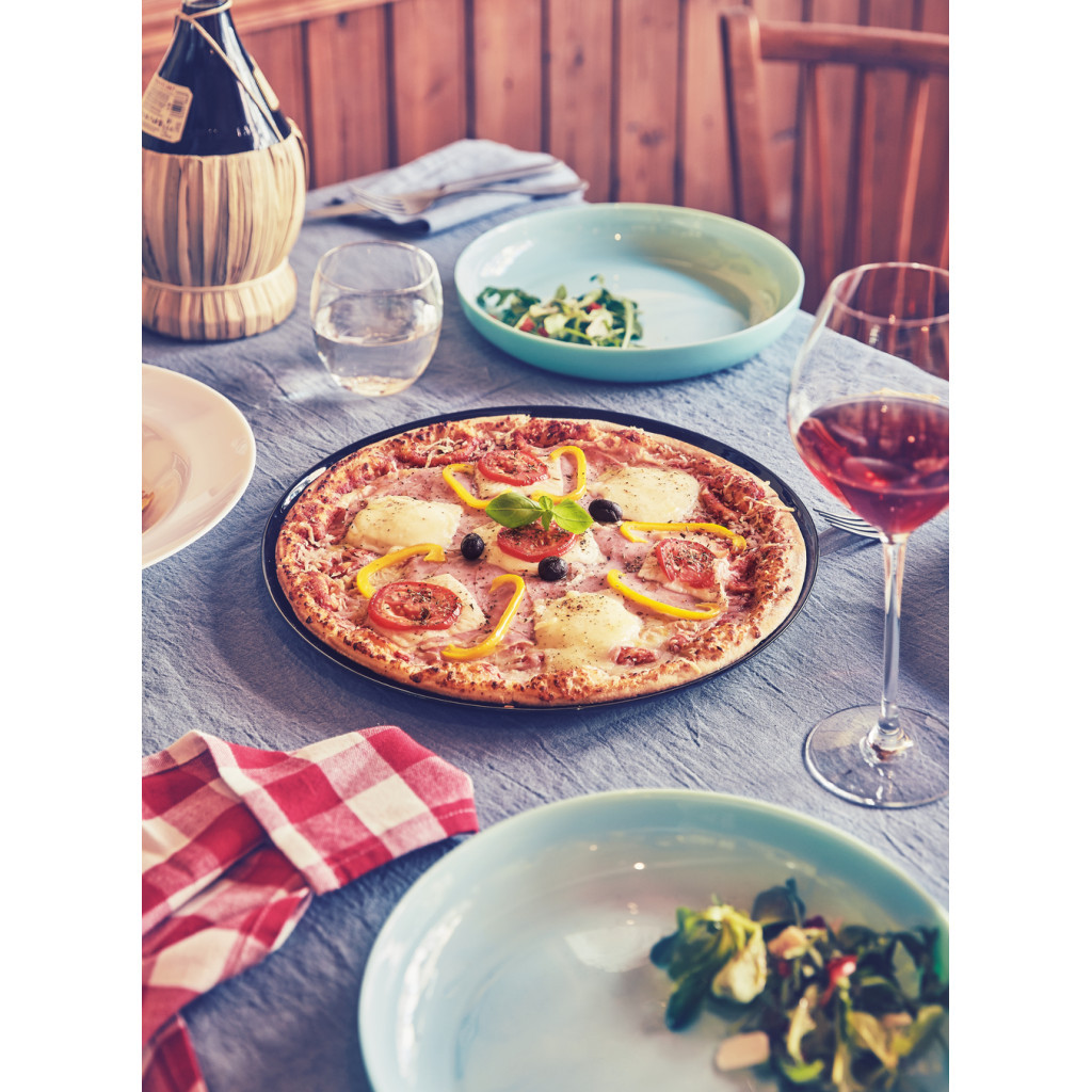 Блюдо Luminarc Friends Time 25 см Бірюзове (P6386) - фото 4 Блюдо Luminarc Friends Time 25 см Бірюзове (P6386) - фото 4