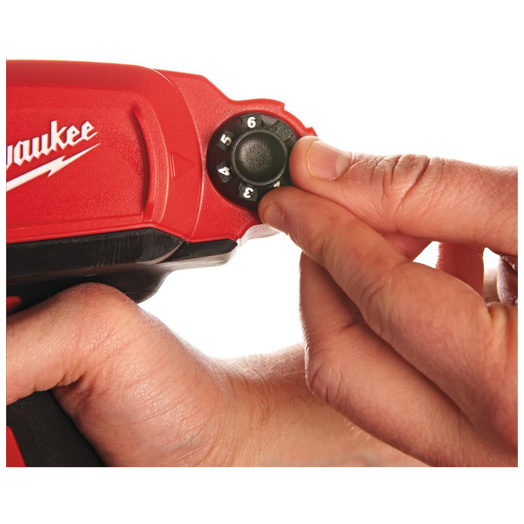 Пістолет для герметика Milwaukee акумуляторний M12 PCG/310C-0 (без АКБ та ЗП) (4933441783) - фото 4 Пістолет для герметика Milwaukee акумуляторний M12 PCG/310C-0 (без АКБ та ЗП) (4933441783) - фото 4