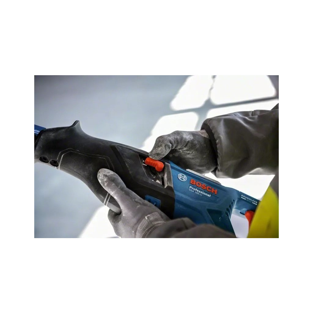 Шабельна пила Bosch GSA 185-LI, 18 В, пропил 230мм, хід 28мм (без АКБ та ЗП) (0.601.6C0.020) - фото 5 Шабельна пила Bosch GSA 185-LI, 18 В, пропил 230мм, хід 28мм (без АКБ та ЗП) (0.601.6C0.020) - фото 5