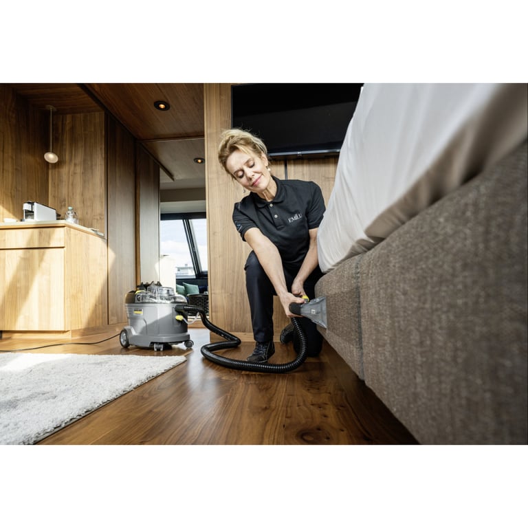 Пилосос будівельний Karcher Puzzi 8/1 (1.100-240.0) - фото 10