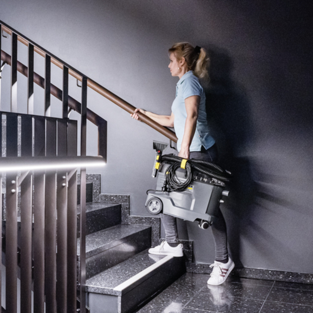 Пилосос будівельний Karcher Puzzi 8/1 (1.100-240.0) - фото 11 Пилосос будівельний Karcher Puzzi 8/1 (1.100-240.0) - фото 11