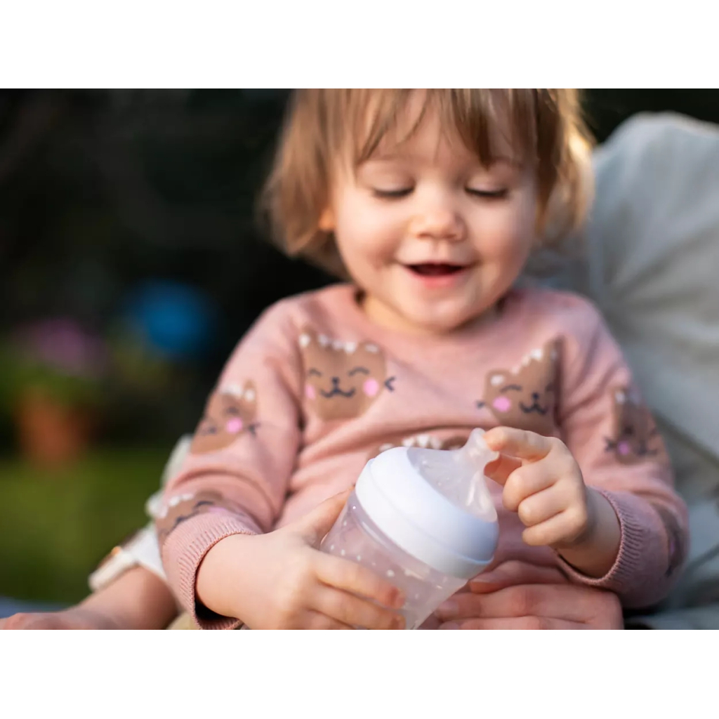 Соска Philips AVENT Natural силіконова, Природний потік, від 0 міс (SCY962/02) - фото 7 Соска Philips AVENT Natural силіконова, Природний потік, від 0 міс (SCY962/02) - фото 7