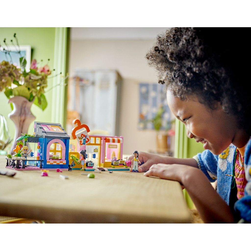 Конструктор LEGO Friends Крамниця вінтажного одягу 409 деталей (42614) - фото 4 Конструктор LEGO Friends Крамниця вінтажного одягу 409 деталей (42614) - фото 4