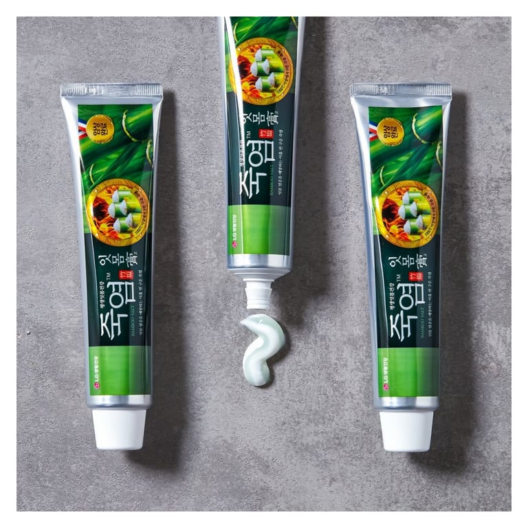 Зубна паста LG Bamboo Salt Toothpaste Gum Care 120 г (8801051060157) - фото 3