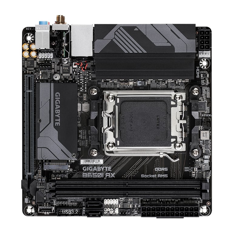 Материнська плата GIGABYTE B650I AX — фото 1