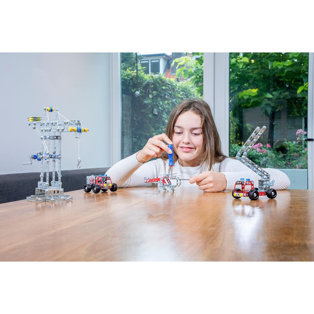 Конструктор Eitech Армійський вертоліт (С205) - фото 4 Конструктор Eitech Армійський вертоліт (С205) - фото 4