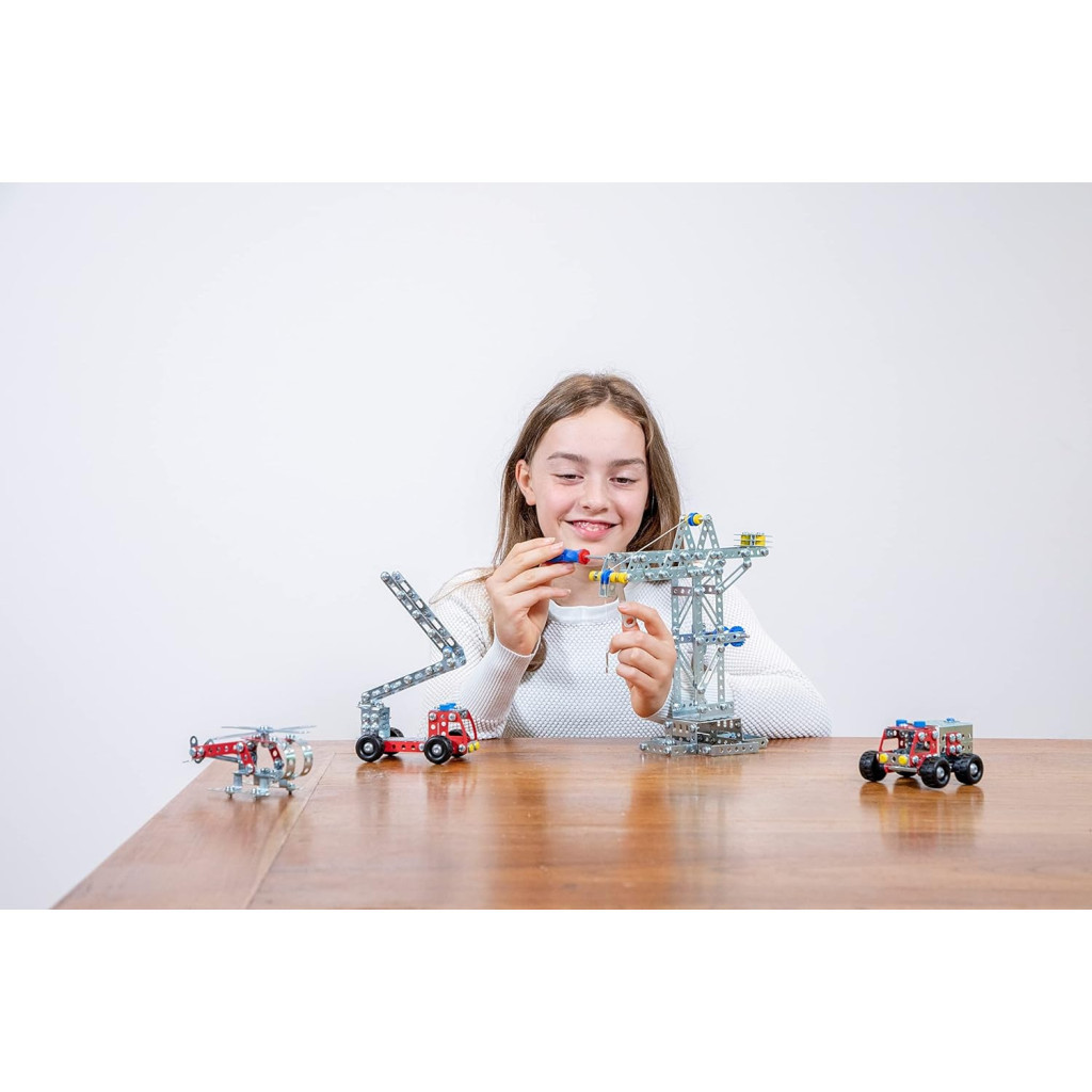 Конструктор Eitech Армійський вертоліт (С205) - фото 5 Конструктор Eitech Армійський вертоліт (С205) - фото 5