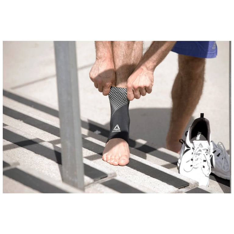 Фіксатор гомілкостопа Reebok Ankle Support чорний RRSU-13125 L (885652012980) - фото 5