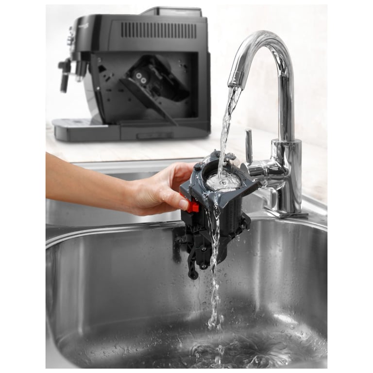 Кавомашина DeLonghi ECAM 22.112 B - фото 9
