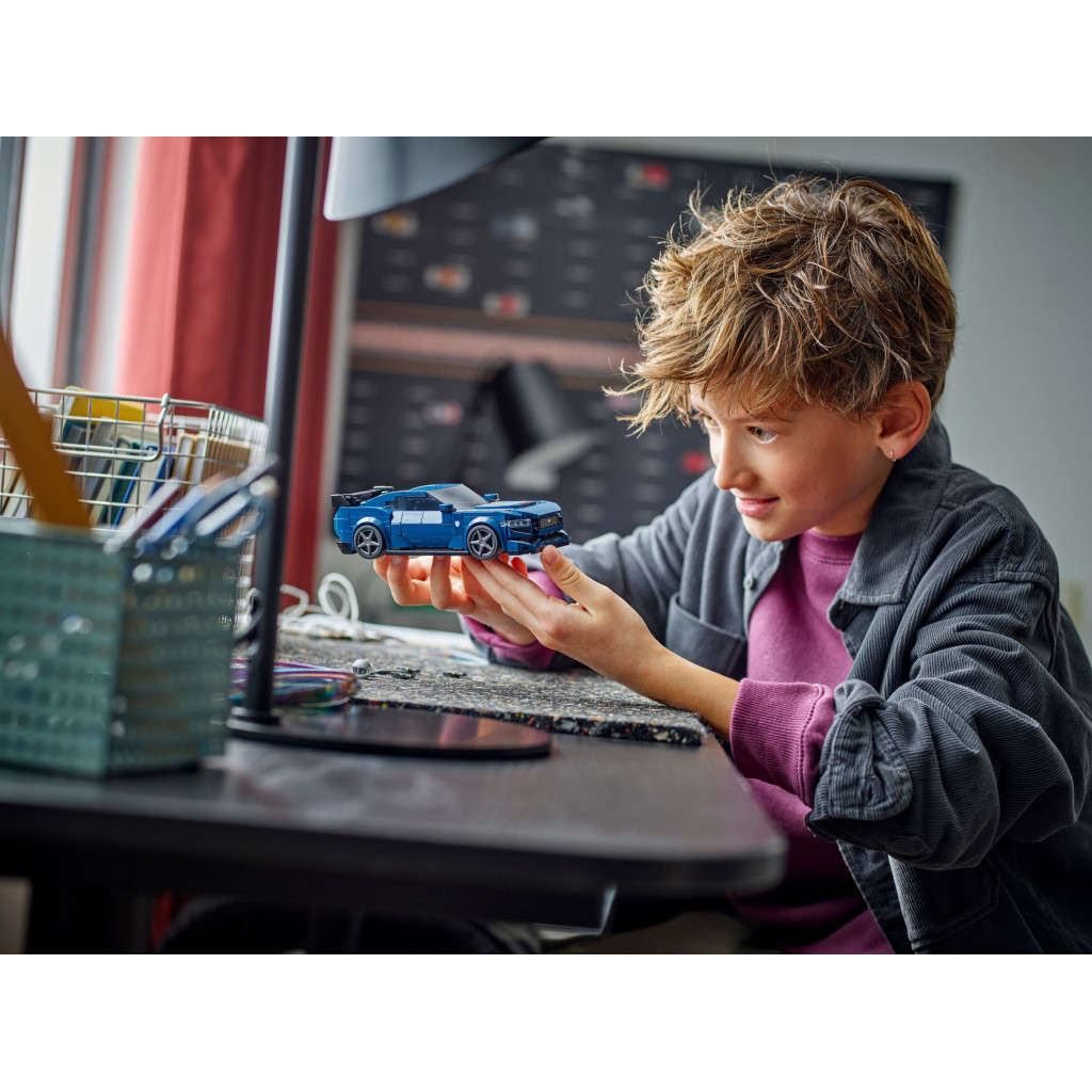 Конструктор LEGO Speed Champions Спортивний автомобіль Ford Mustang Dark Horse 344 деталі (76920) - фото 8 Конструктор LEGO Speed Champions Спортивний автомобіль Ford Mustang Dark Horse 344 деталі (76920) - фото 8