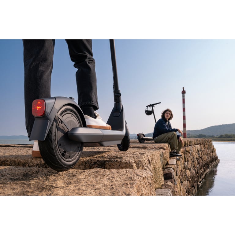 Електросамокат Segway Ninebot E2 PRO E (AA.05.14.05.0005) - фото 11