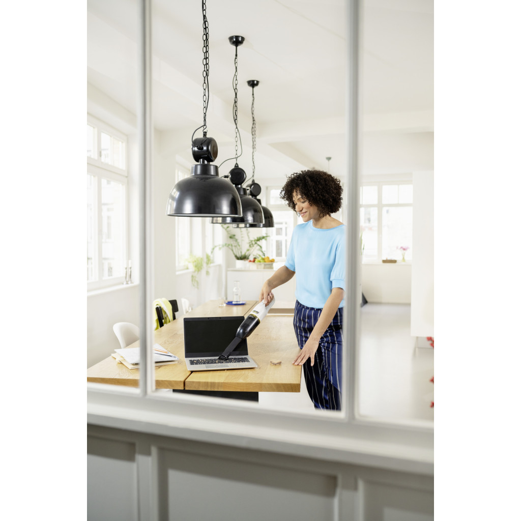 Пилосос Karcher CVH 3 Plus (1.198-350.0) - фото 5 Пилосос Karcher CVH 3 Plus (1.198-350.0) - фото 5