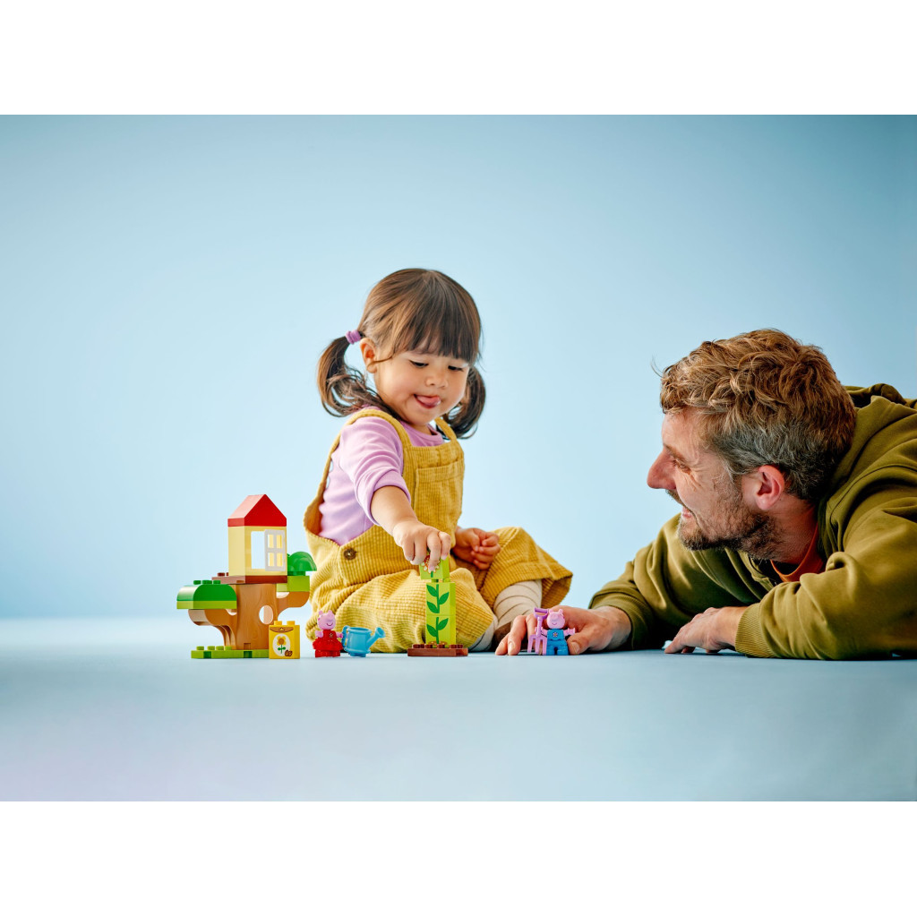 Конструктор LEGO DUPLO Peppa Pig Сад і будиночок на дереві Пеппи (10431) - фото 5 Конструктор LEGO DUPLO Peppa Pig Сад і будиночок на дереві Пеппи (10431) - фото 5