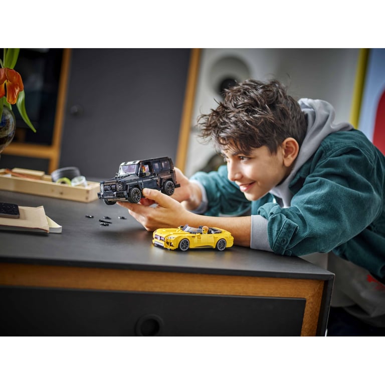 Конструктор LEGO Speed Champions Mercedes-AMG G 63 і Mercedes-AMG SL 63 (76924) - фото 10