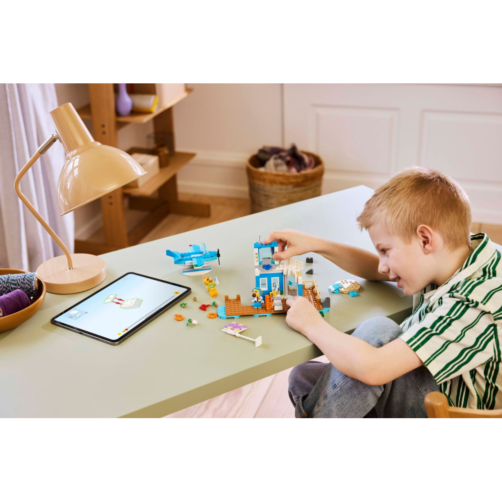 Конструктор LEGO Animal Crossing Літайте з Dodo Airlines (77051) - фото 12 Конструктор LEGO Animal Crossing Літайте з Dodo Airlines (77051) - фото 12