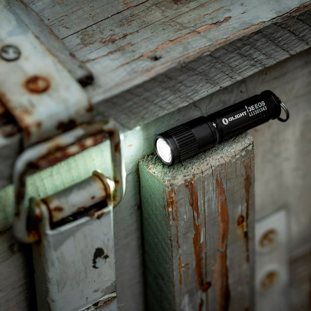 Ліхтар Olight I3E EOS Black (0.0000.0130) - фото 8 Ліхтар Olight I3E EOS Black (0.0000.0130) - фото 8
