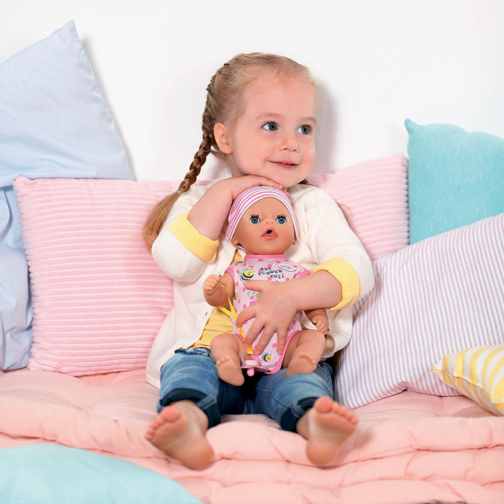 Пупс Zapf Baby Born - Прекрасне малятко 36 см (834596) - фото 6 Пупс Zapf Baby Born - Прекрасне малятко 36 см (834596) - фото 6