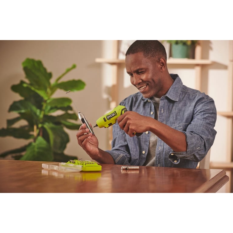 Викрутка акумуляторна Ryobi RSDP4-120G 4В, USB, Lithium, 1х2Ah, 5Нм, 200об/хв, поворотна ручка (5133005958) - фото 6