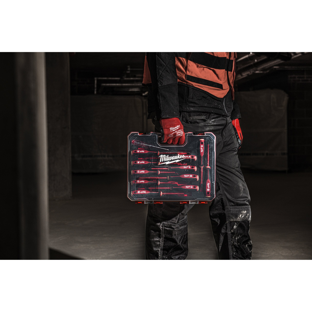 Викрутка Milwaukee тригранна діелектрична VDE PH1 X80 (4932478721) - фото 5 Викрутка Milwaukee тригранна діелектрична VDE PH1 X80 (4932478721) - фото 5