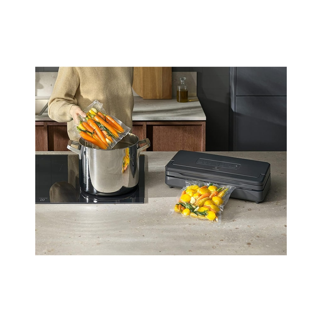 Пакети для вакуумування Electrolux EVSRR1 - фото 3 Пакети для вакуумування Electrolux EVSRR1 - фото 3