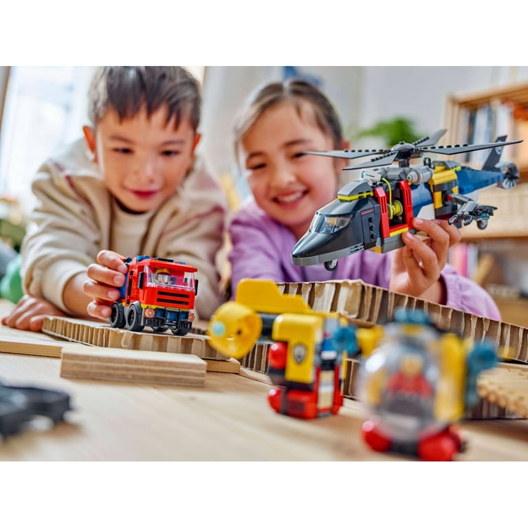 Конструктор LEGO City Ремікс вертольотів, пожежних машин і підводних човнів (60462) - фото 10