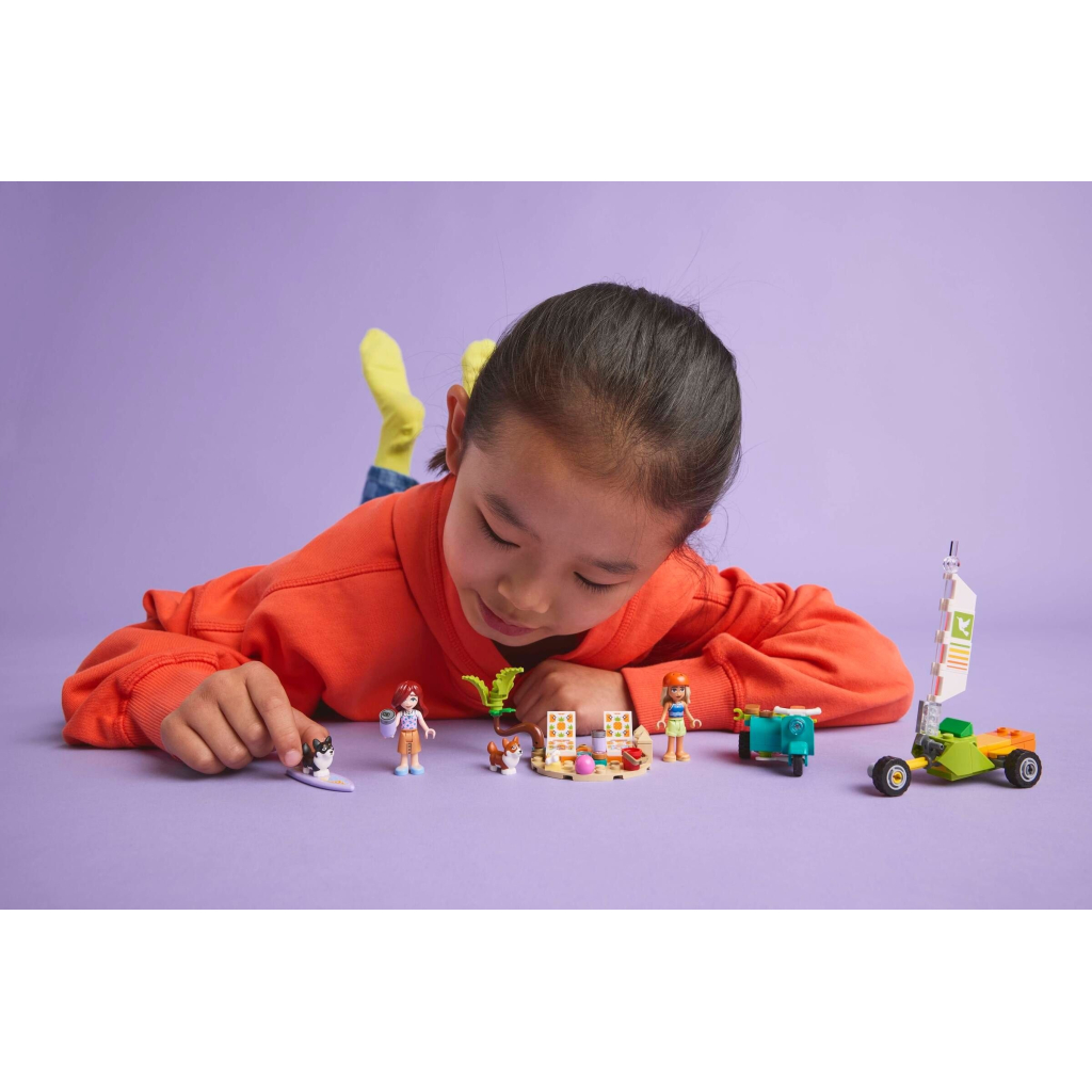Конструктор LEGO Friends Собачі пригоди на серфі та скутері (42641) - фото 10 Конструктор LEGO Friends Собачі пригоди на серфі та скутері (42641) - фото 10