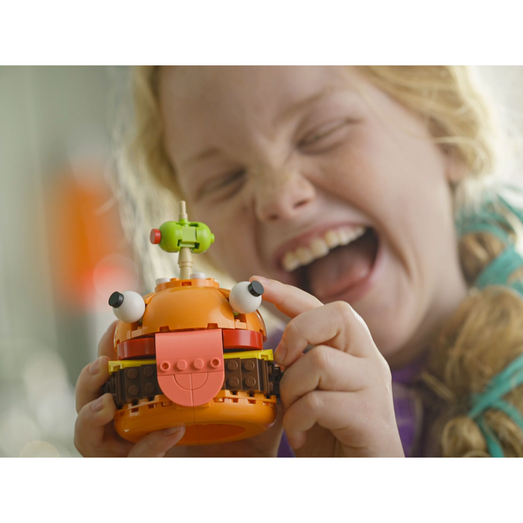 Конструктор LEGO Fortnite Durrr Burger (77070) - фото 9 Конструктор LEGO Fortnite Durrr Burger (77070) - фото 9