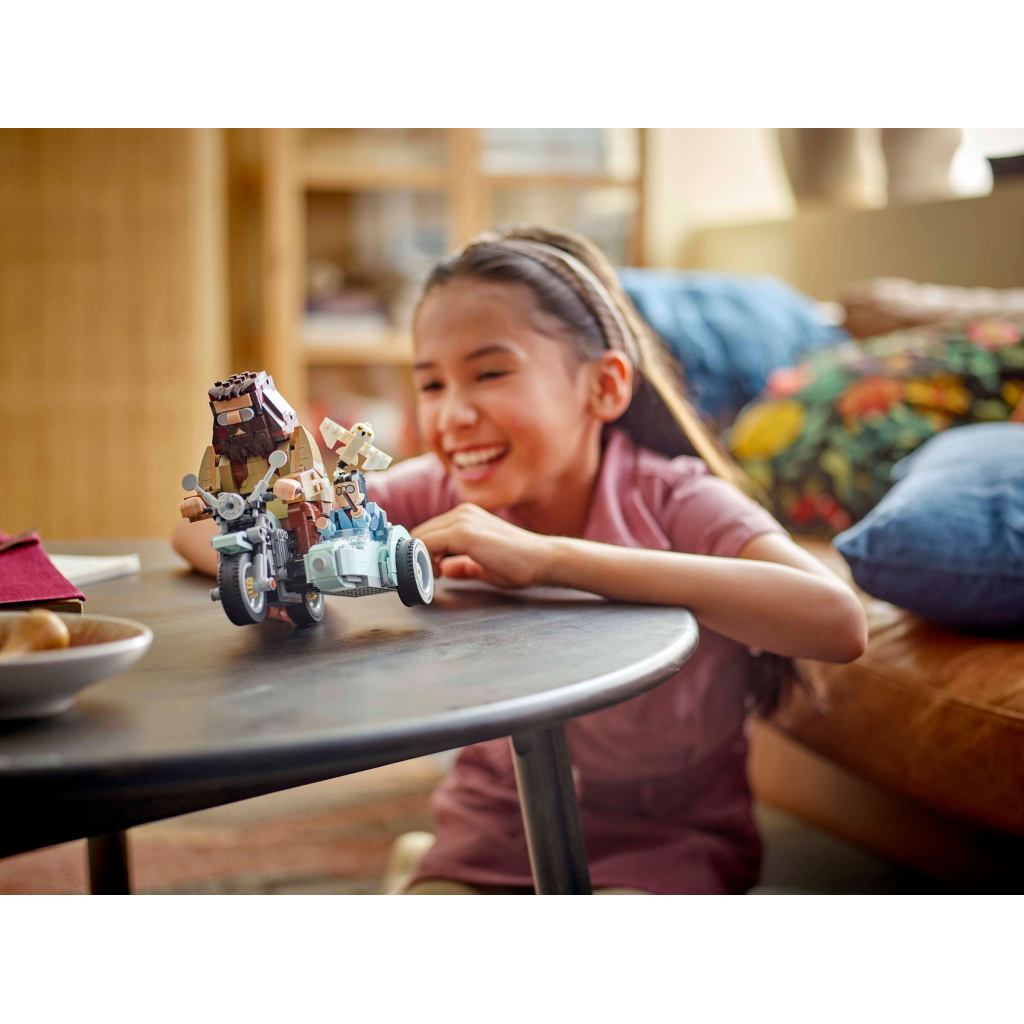 Конструктор LEGO Harry Potter Поїздка Геґріда й Гаррі на мотоциклі (76443) - фото 8 Конструктор LEGO Harry Potter Поїздка Геґріда й Гаррі на мотоциклі (76443) - фото 8