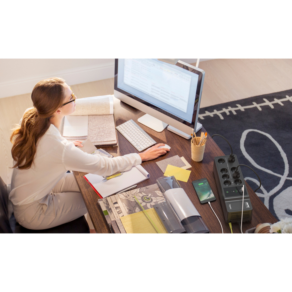 Пристрій безперебійного живлення APC Back-UPS 1050VA, 600W (BE1050G2-GR) - фото 6 Пристрій безперебійного живлення APC Back-UPS 1050VA, 600W (BE1050G2-GR) - фото 6