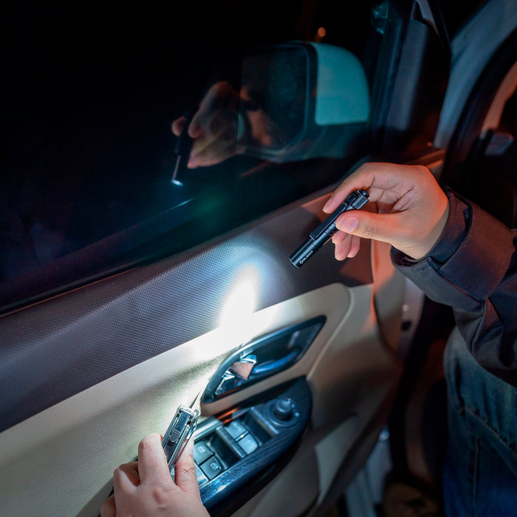 Ліхтар Olight I3T 2 EOS Black (0.0000.0795) - фото 10 Ліхтар Olight I3T 2 EOS Black (0.0000.0795) - фото 10